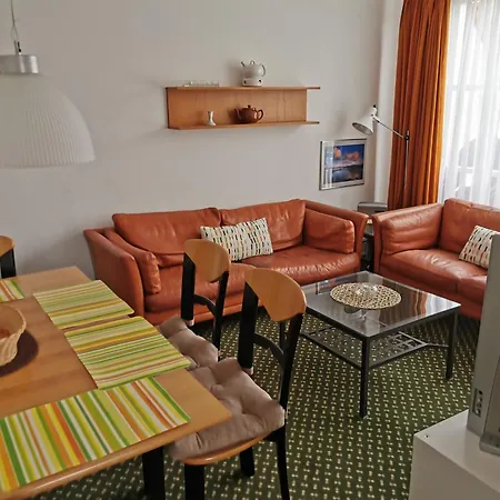 Rosa Canina, W9 דירה